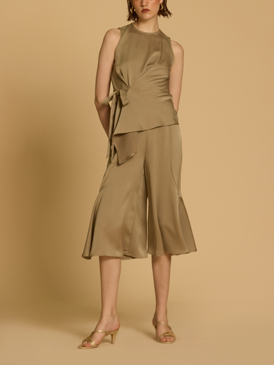 Signature Paneled Skirt Like Culottes