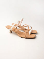 XIYA toe-ring criss cross sandal